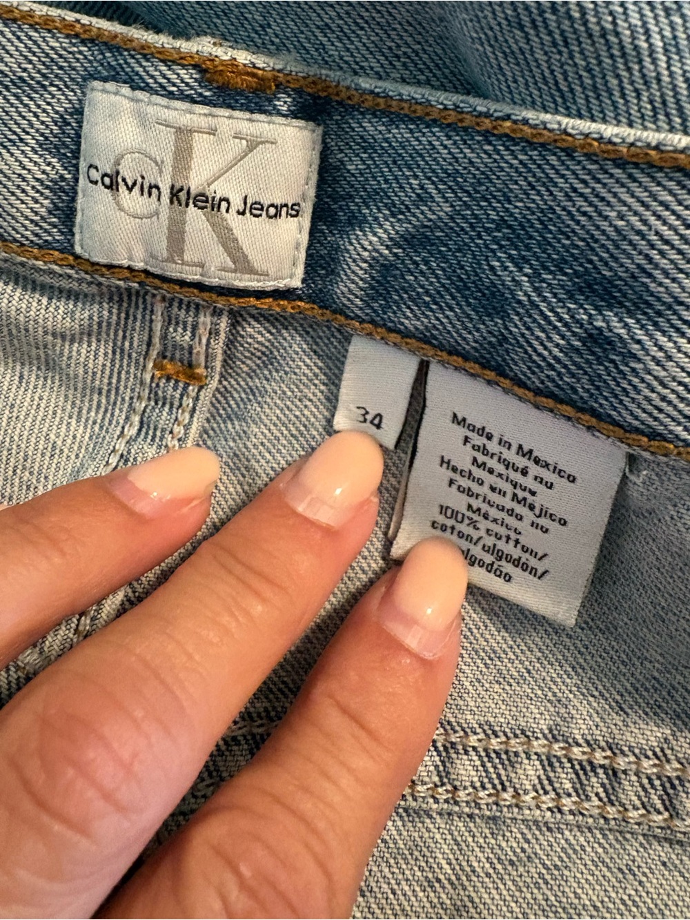 Vintage Calvin Klein Jeans CK Light Wash Straight Leg Denim Size 32/34 (0413) - Picture 3 of 9